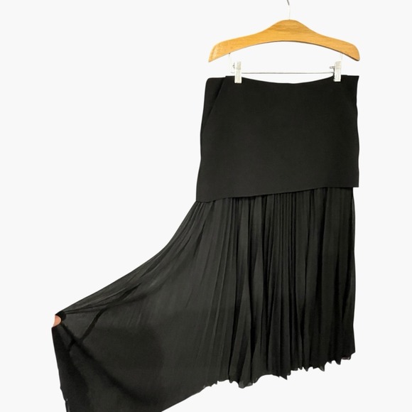 ALC Willa Minimalist Semi Sheer Maxi Skirt Womens 8 Pleated Edgy Designer Chic - Picture 6 of 12